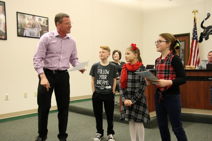 Dr. Thurman and students